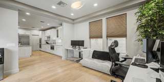3414 N 44th Place Gallery 15