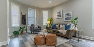 Spacious 6-Bedroom Home – Perfect for Large Families or Groups! Gallery 6