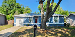 Gorgeous 3 Bed/2Bath with Lawn Care Included!! Gallery 1