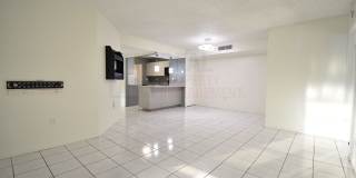 Prime Rental: Spacious 2-Bed, 2-Bath In Carmel Lakes Gated Community Gallery 21