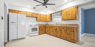 1946 Vicksburg Road Gallery 16