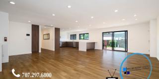 Mid-Century style combined with a great backyard! Mid-Century style combined with a great backyard! Gallery 7