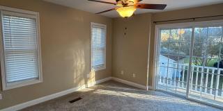 Freshly Renovated Dollhouse in Maryville!! Gallery 9