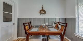 339 Edgebrook Gallery 3