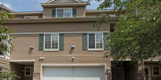 Spacious *2Bed*2Bath townhome Cottage Grove Available 7/1/26! Gallery 1