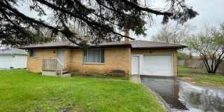 5122 W BRISTOL Road Gallery 1