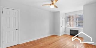 2729 West Berwyn Ave. Gallery 10