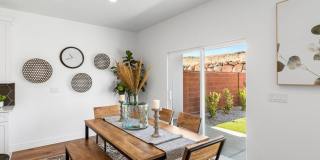 Beautiful 3 Bedroom 2.5 Bathroom Home Gallery 7