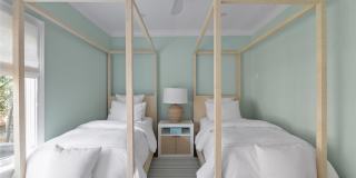 1005 Surf View Gallery 24