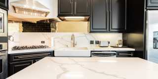 Fully Furnished High Rise with Wynn Golf Course Views! Gallery 34