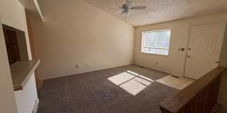 Settle Into Space & Comfort in This Fort Collins 3 Bedroom Gallery 4