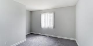 Candlelite Apartments Gallery 84