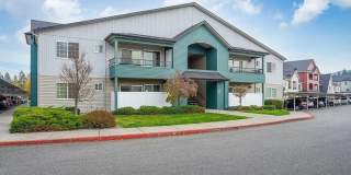 Beautiful Second-Floor Condo in Promenade Post Falls Gallery 1