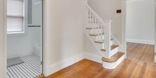 NO FEE Charming Lower Allston Duplex with New Hardwood Floors, Spacious Rooms Gallery 10