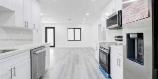 13885 NW 5th Avenue, North Miami, FL 33168 Gallery 1