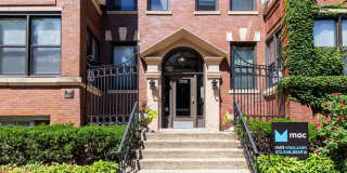5336-5338 S. Hyde Park Boulevard Gallery 9