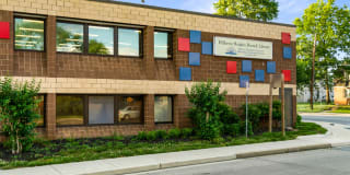 Iverson Towers Apartments & Anton House Apartments Gallery 12
