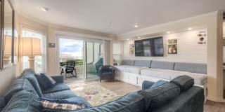 600 N The Strand Gallery 3