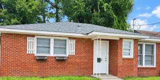 3047 Evangeline Street (2 Bed/1 Bath) 3047 Evangeline Street (2 Bed/1 Bath) Gallery 1