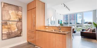 50 South Pointe Drive Gallery 6