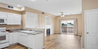 1636 Northwest Prairie Lakes Drive Gallery 1