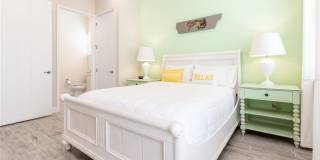 3079 KEY LIME LOOP Gallery 21