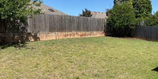 4 Bed, 2.5 Bath Brick home with 2 car garage Gallery 60