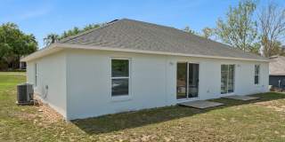 106 W Minneola St Gallery 17