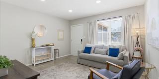 Charming Sarasota Retreat –4-Bedroom/3-Bathroom Modern Pool Home Near Everything! Gallery 7