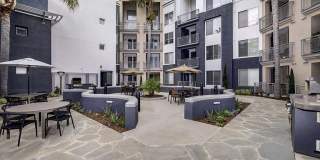 Main & Jamboree Apartments Gallery 18