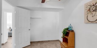 1112 W Huron Street Gallery 25