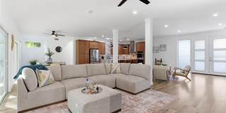 4879 COMMONWEALTH DRIVE Gallery 11