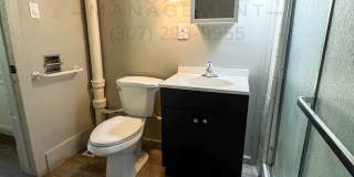 PET FRIENDLY 2 BED/ 1 BATH MINUTES FROM DOWNTOWN! Gallery 11