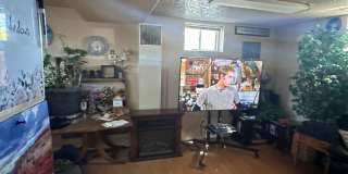 Charming basement apartment Gallery 1