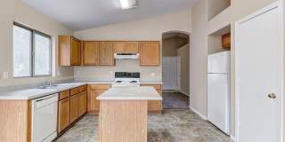 Nice 3 bedroom 2 bath home! Gallery 10