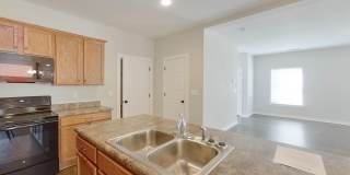 44 Maple Leaf Drive Gallery 9