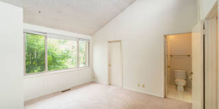 3158 Phoenix Lane - 3 bedroom | 1.5 bath | Townhouse Gallery 11