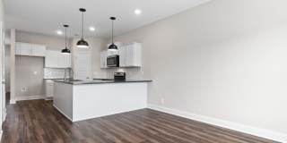 2 Bedroom Townhome Located Close to Post Gallery 8