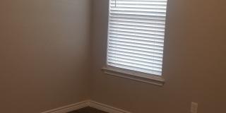 202 Lowes Boulevard - A Gallery 6
