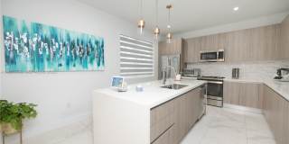 10366 NW 68th Ter Gallery 42