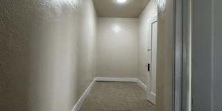 1417 2nd Avenue Gallery 8