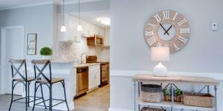 Nob Hill Apartments Gallery 47
