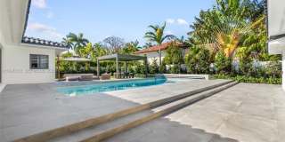 116 W 1st Ct Gallery 41