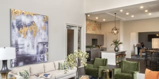 The Heron Downtown Gallery 10