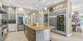 Pili Pono: Exclusive 5BR Estate w/ Pool, Spa & Panoramic Ocean Views Gallery 28