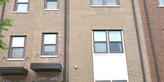 44878 TIVERTON SQ Gallery 1