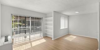 The Flats at Dupont Circle Gallery 20