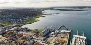 31 Coddinton Wharf Gallery 40