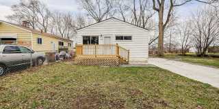 AVAILABLE NOW! Charming 3-Bedroom Home in Prime Pontiac Location Gallery 27