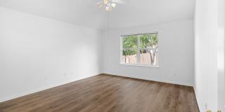 3 Bed, 2 Bath Home with Community Pool in Georgetown Gallery 26